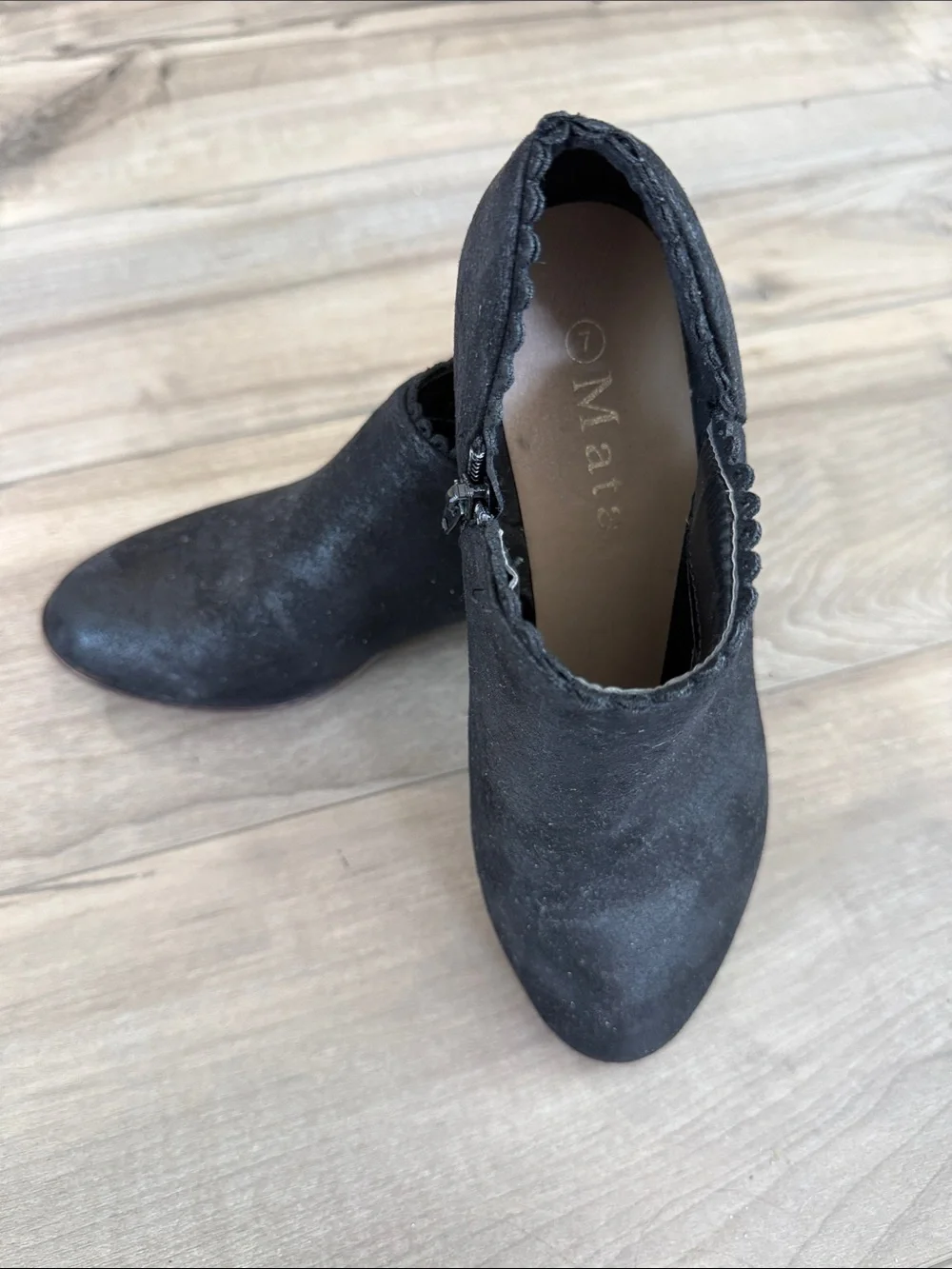 Women’s Black Suede Ankle Booties with Scalloped Edge Size 7